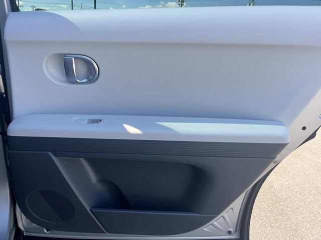 Certified 2024 Hyundai Ioniq 5 SEL RWD image 22