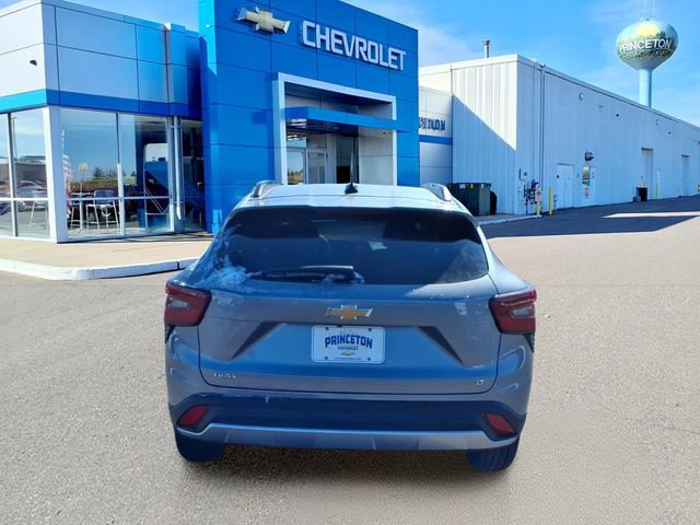 New 2026 Chevrolet Trax LT w/ Driver Confidence Package image 4