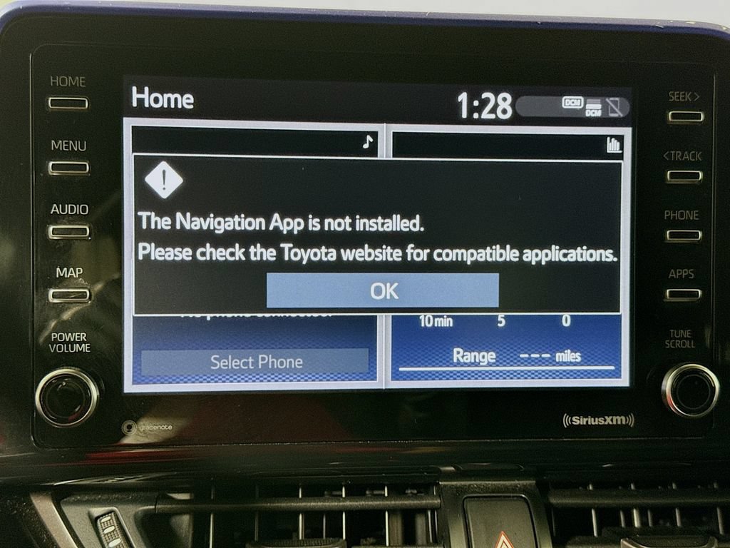 Used 2021 Toyota C-HR XLE FWD image 14