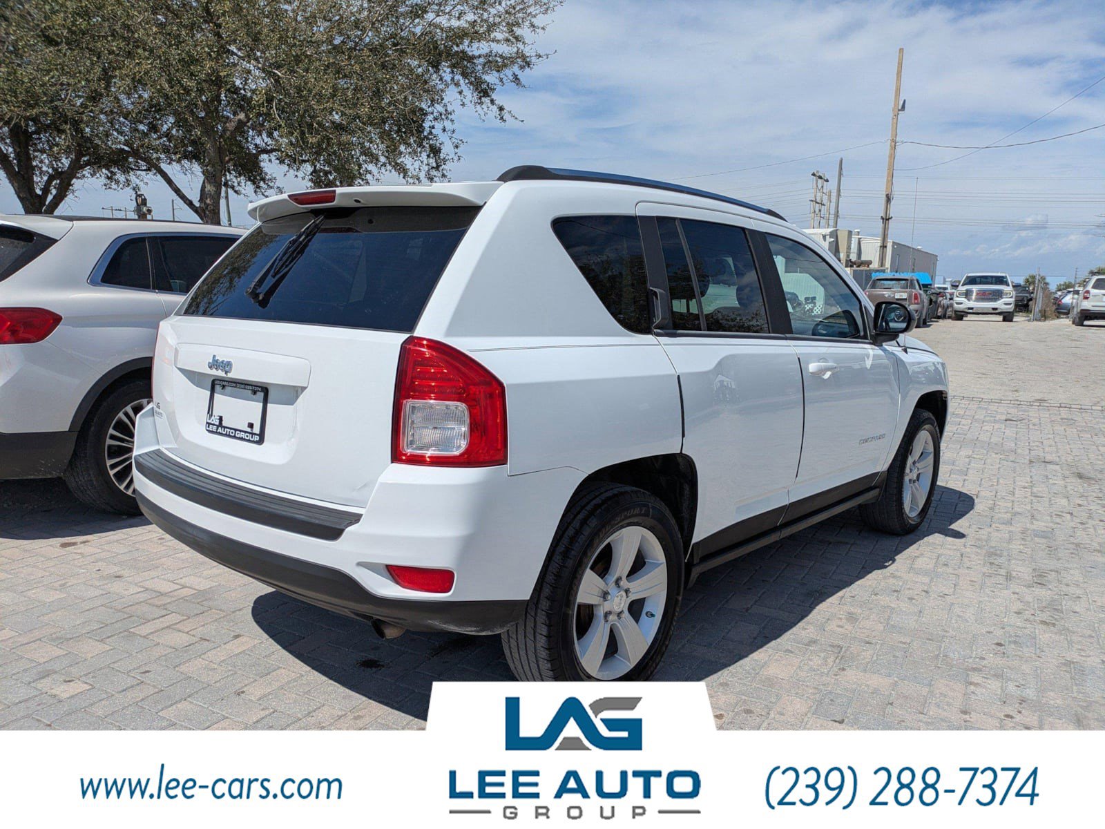 Used 2011 Jeep Compass 2WD image 3