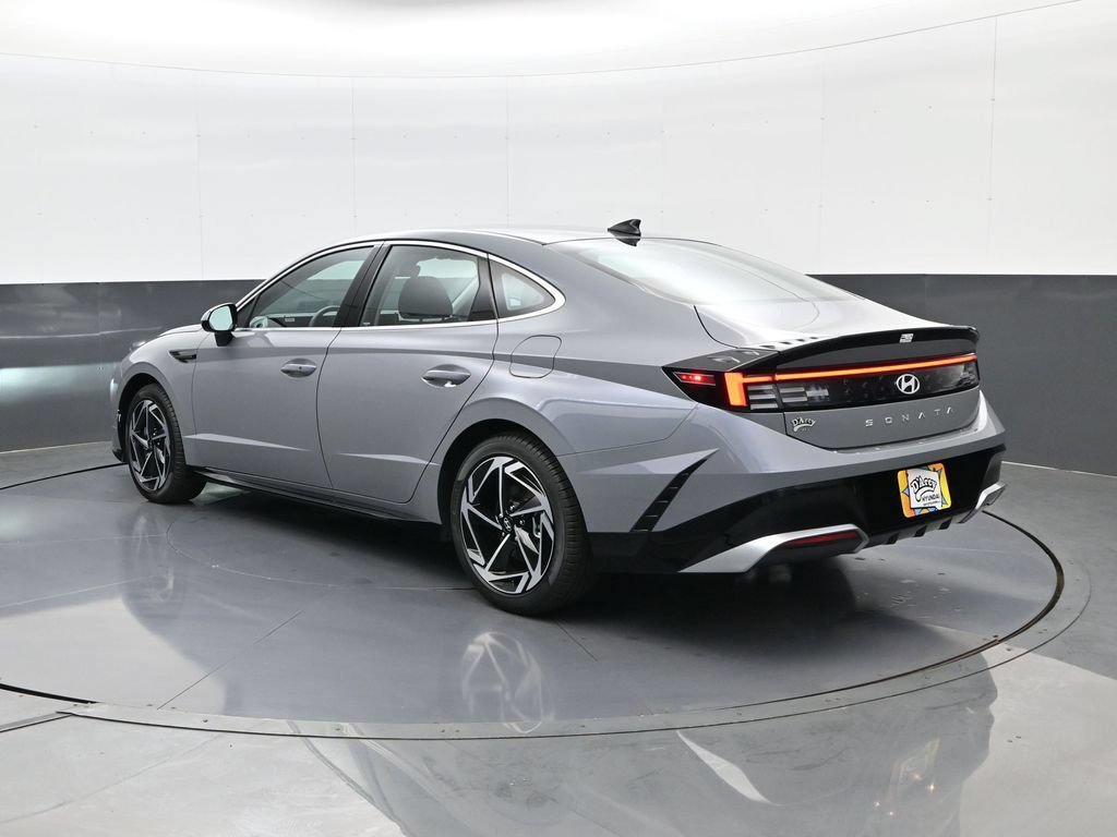 New 2026 Hyundai Sonata SEL FWD image 7