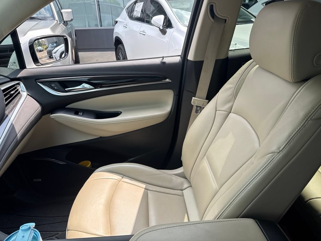 Used 2021 Buick Enclave Premium w/ Surround and Sites Package AWD/4WD image 22