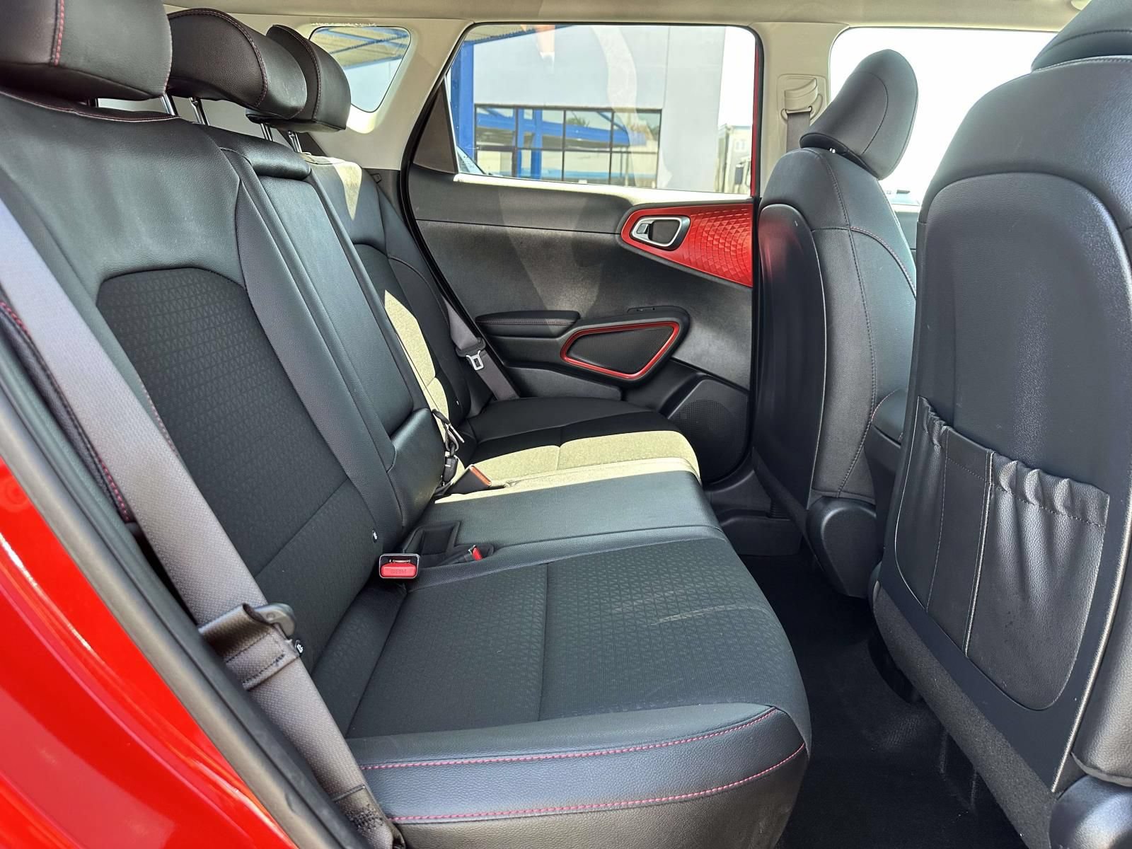 Used 2024 Kia Soul GT-Line w/ GT-Line Technology Package FWD image 27