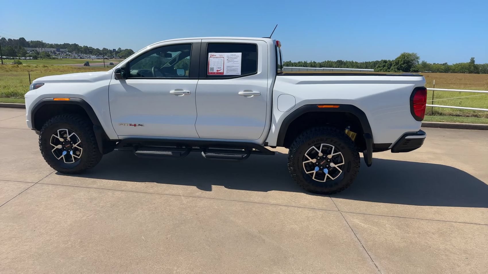 Used 2024 GMC Canyon AT4X AWD/4WD image 6