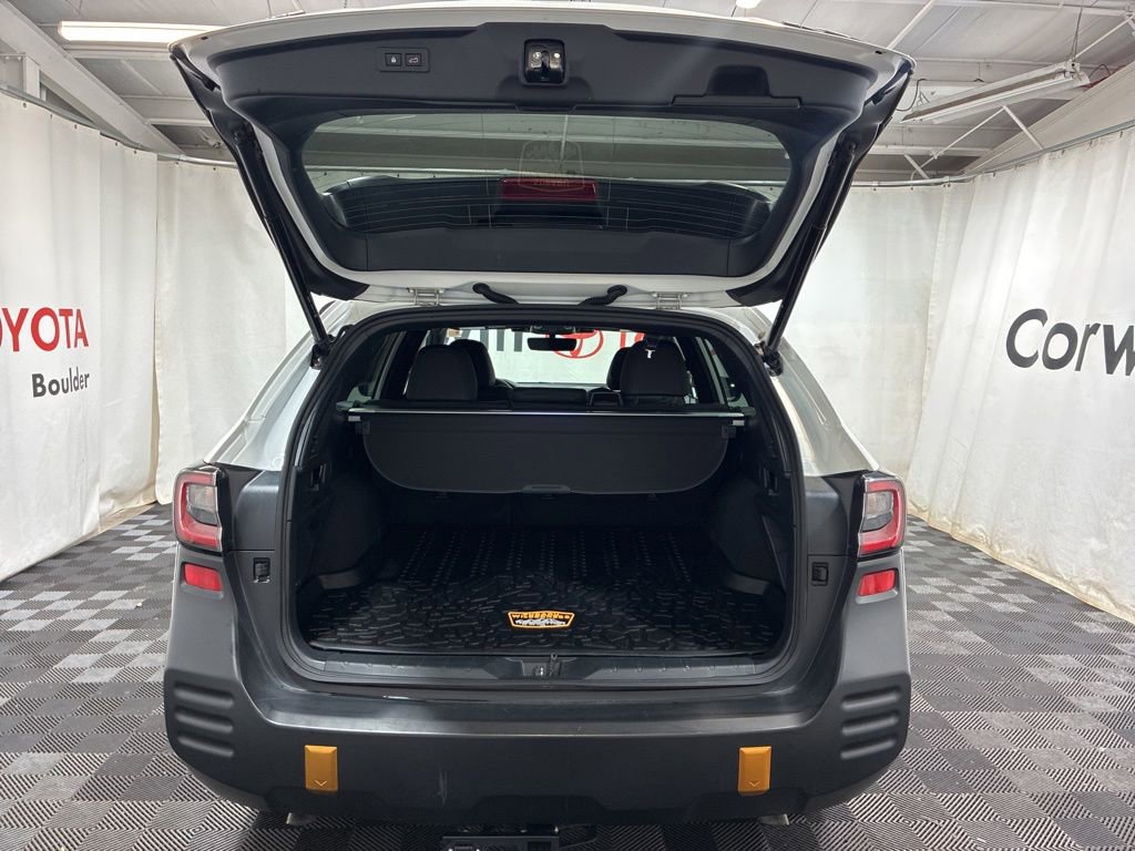 Used 2025 Subaru Outback Wilderness AWD/4WD image 15