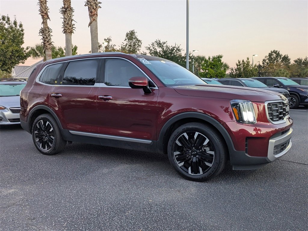 Used 2023 Kia Telluride SX
