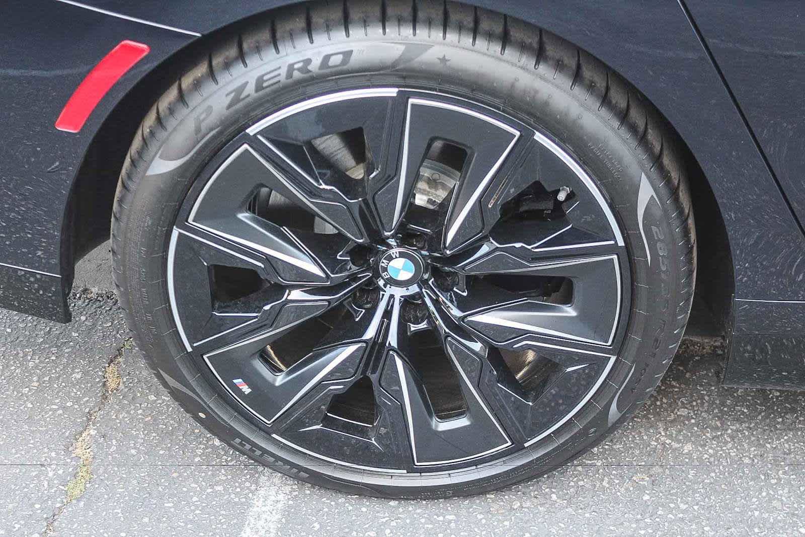 New 2026 BMW 740i RWD image 8