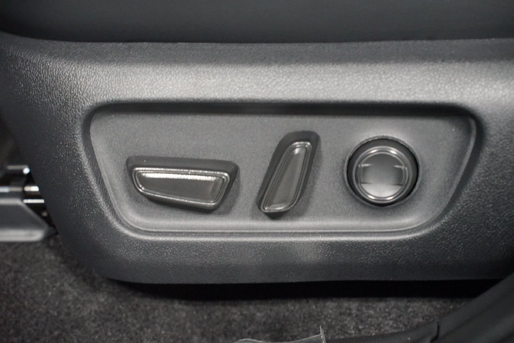 New 2026 Toyota RAV4 AWD image 34