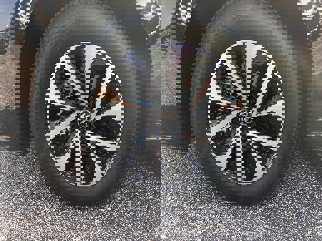 Used 2024 Volkswagen Jetta S image 9