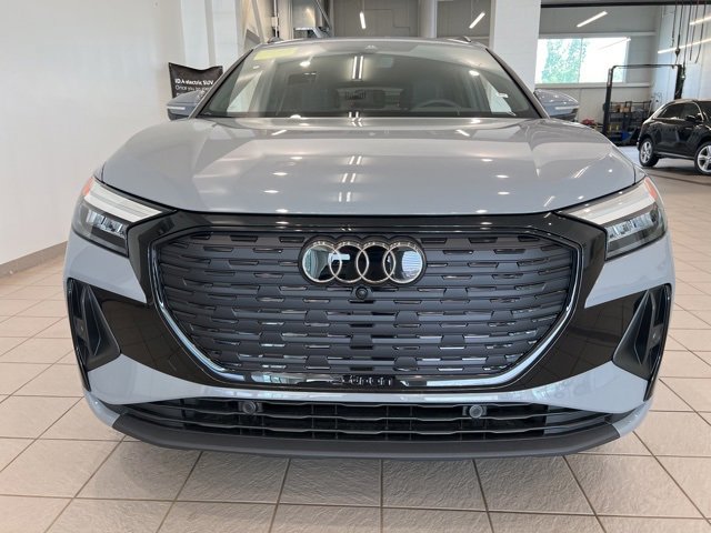 New 2025 Audi Q4 e-tron Premium Plus image 2