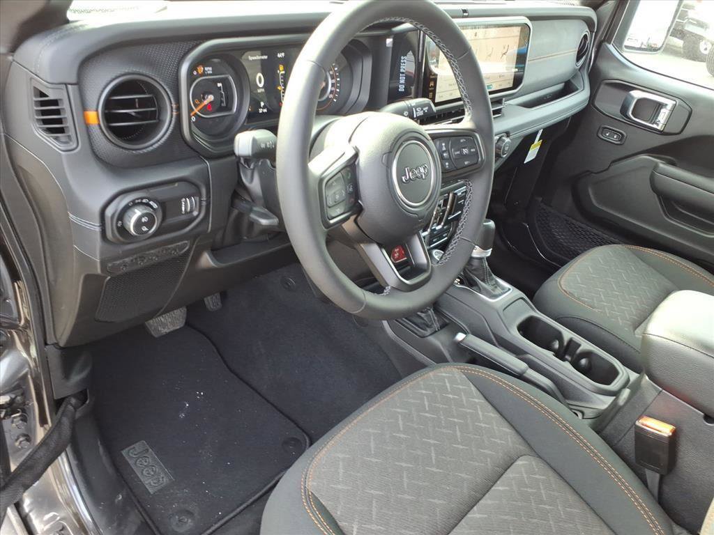 New 2026 Jeep Gladiator Mojave image 4