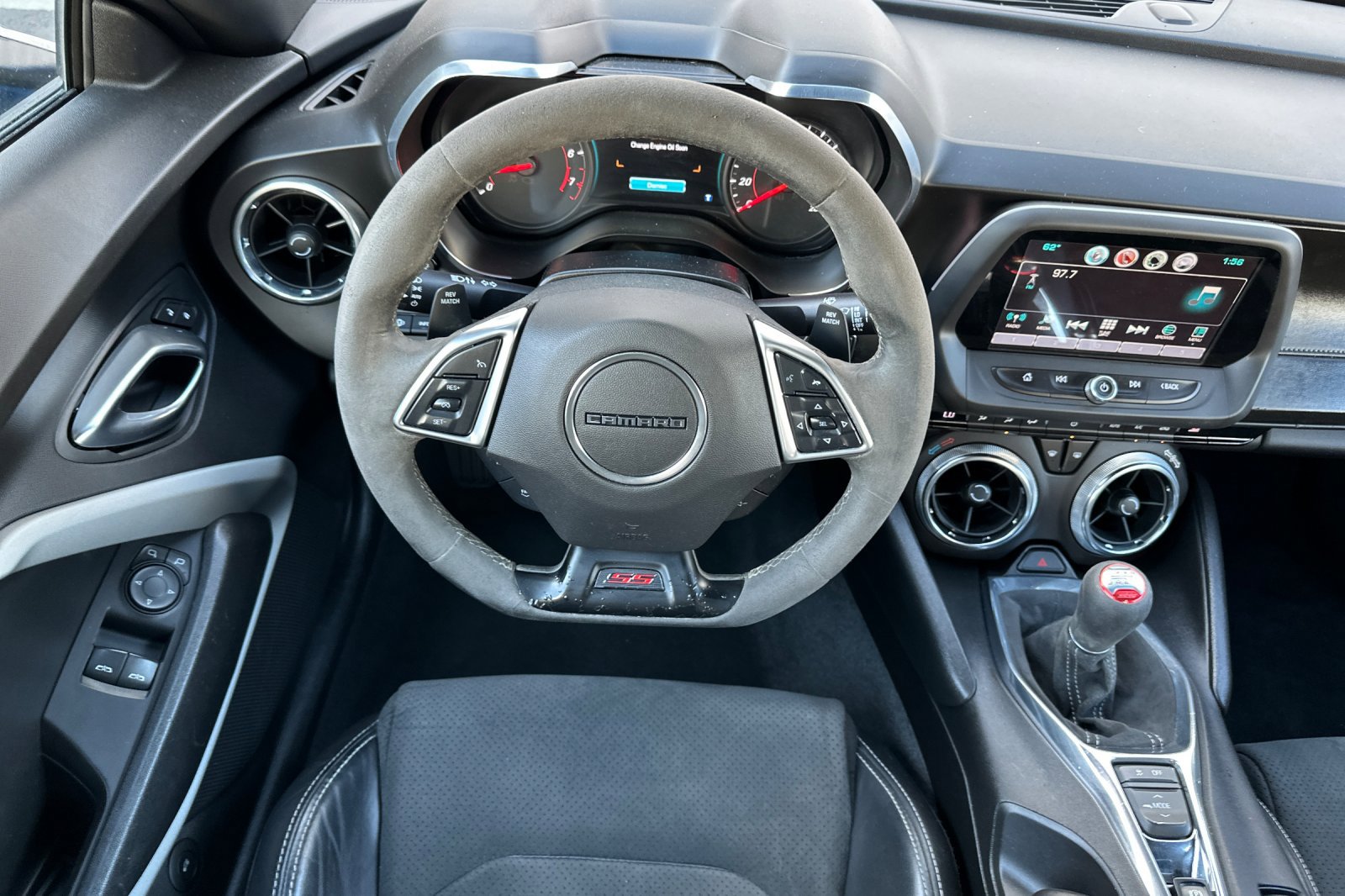 Used 2018 Chevrolet Camaro SS image 16