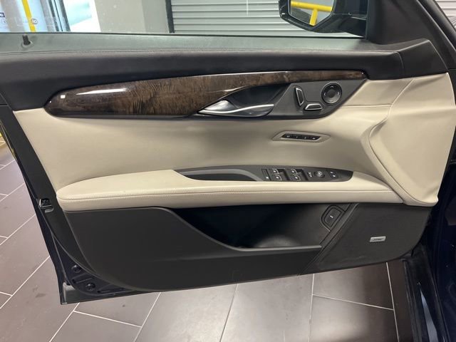 Used 2018 Cadillac CT6 Luxury image 14