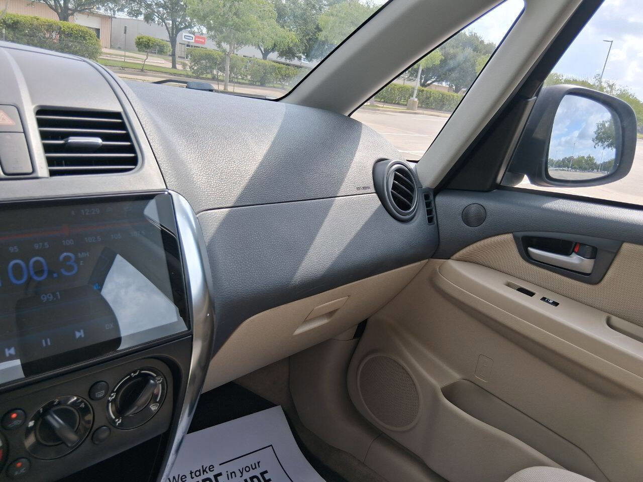 Used 2012 Suzuki SX4 LE image 17