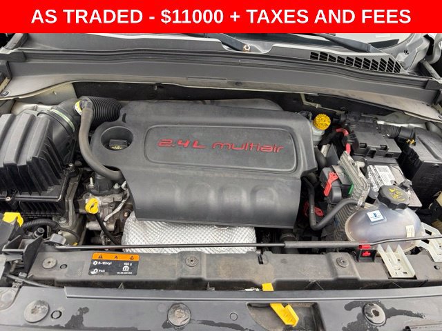 Used 2016 Jeep Renegade Latitude w/ Cold Weather Group AWD/4WD image 11