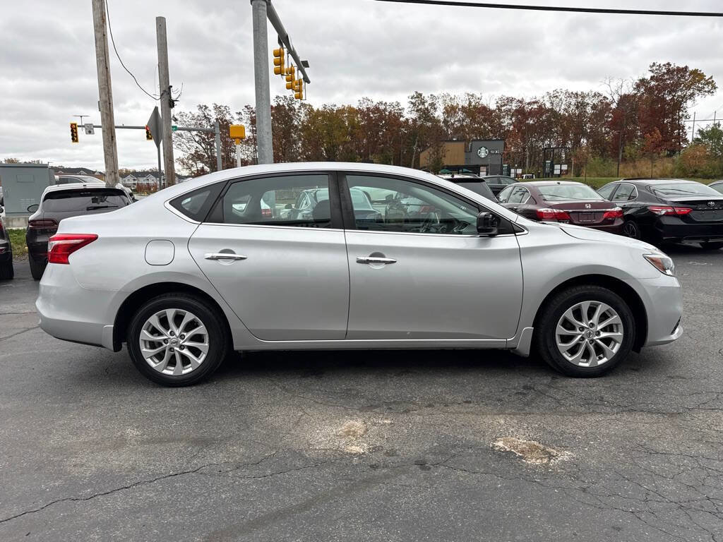 Used 2019 Nissan Sentra SV image 6