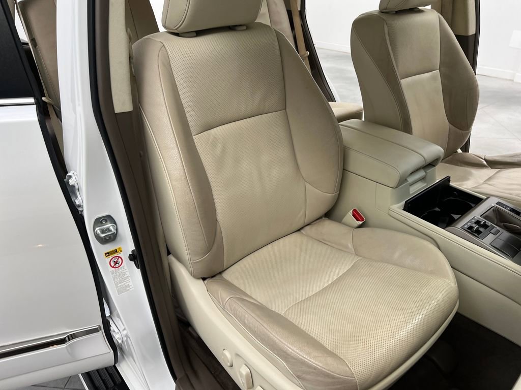 Used 2018 Lexus GX 460 Premium image 24