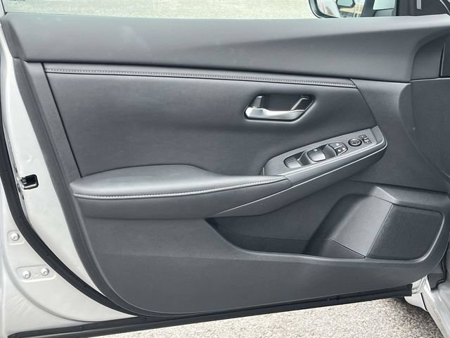 Used 2022 Nissan Sentra SV w/ All-Weather Package FWD image 14