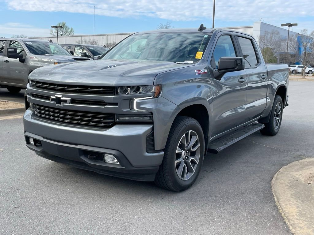 Used 2021 Chevrolet Silverado 1500 RST AWD/4WD image 3