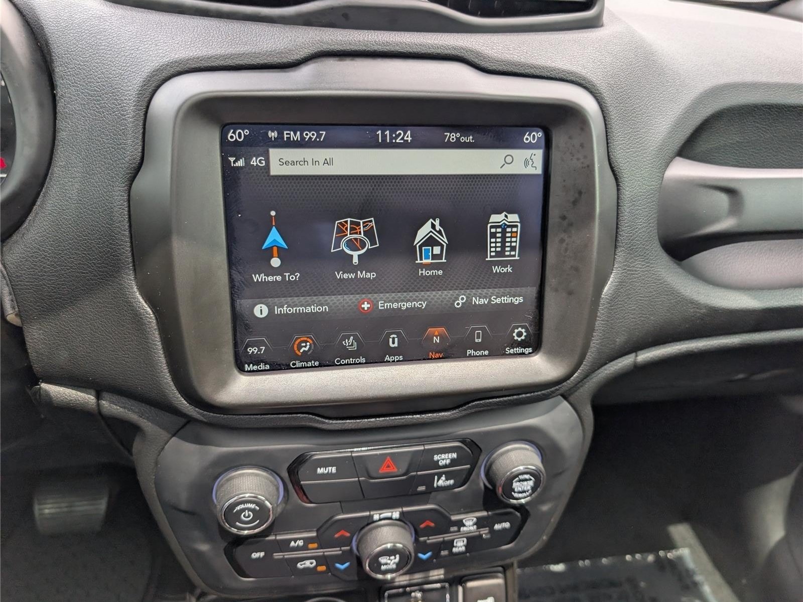 Used 2022 Jeep Renegade Trailhawk w/ Sun/Sound Group AWD/4WD image 27
