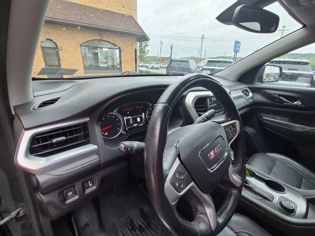 Used 2018 GMC Acadia SLT AWD/4WD image 10