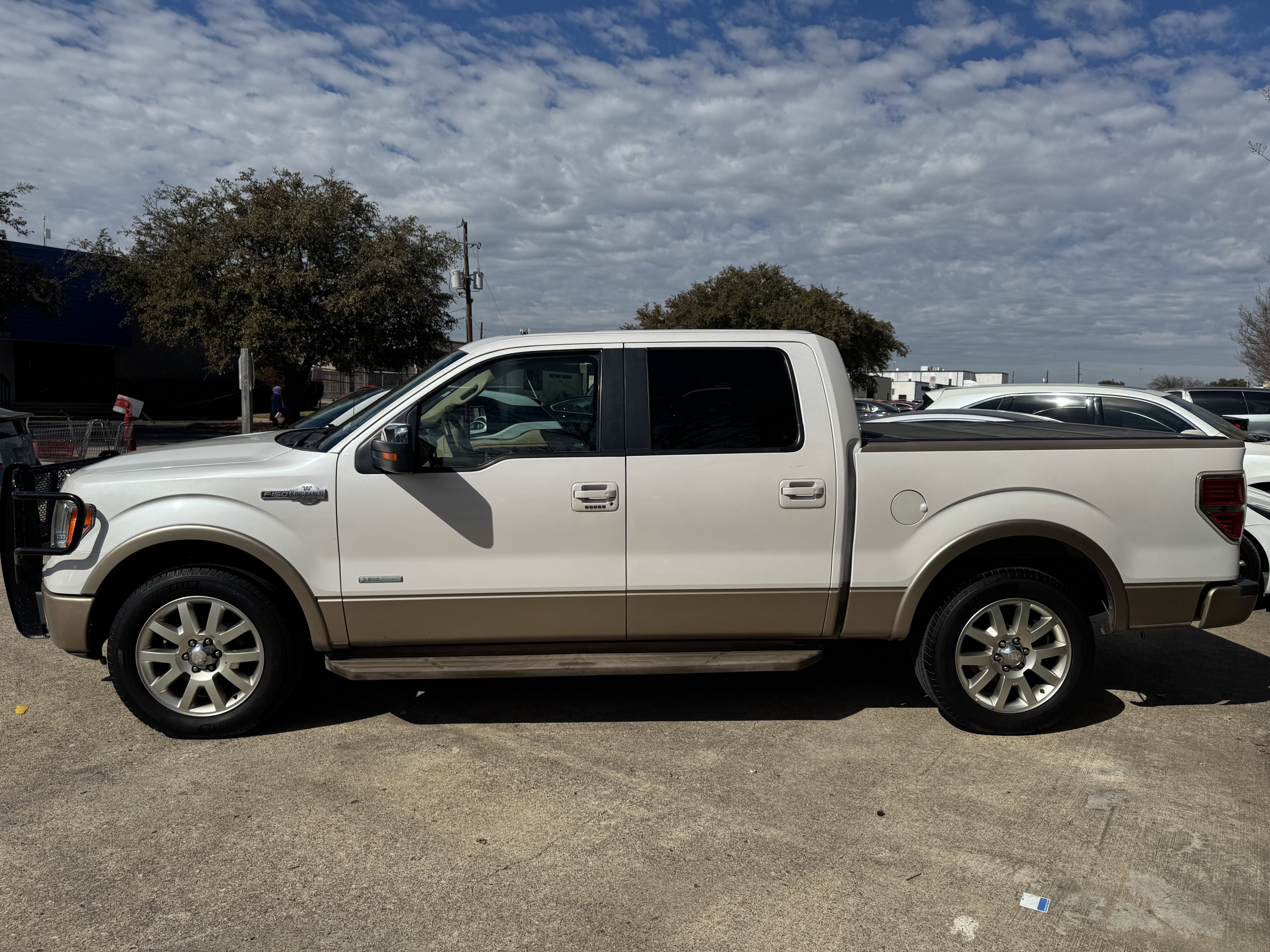 Used 2011 Ford F150 King Ranch image 3