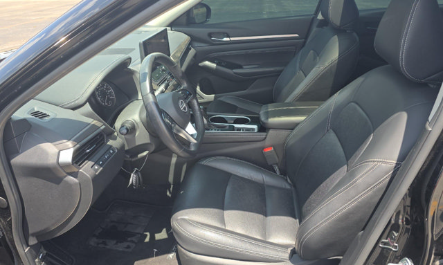 Used 2023 Nissan Altima 2.5 SL FWD image 8