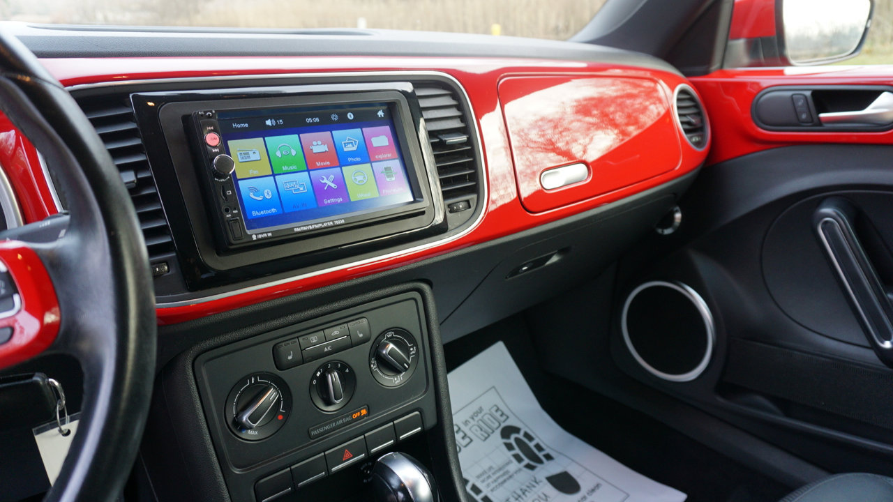 Used 2014 Volkswagen Beetle 2.5 image 23