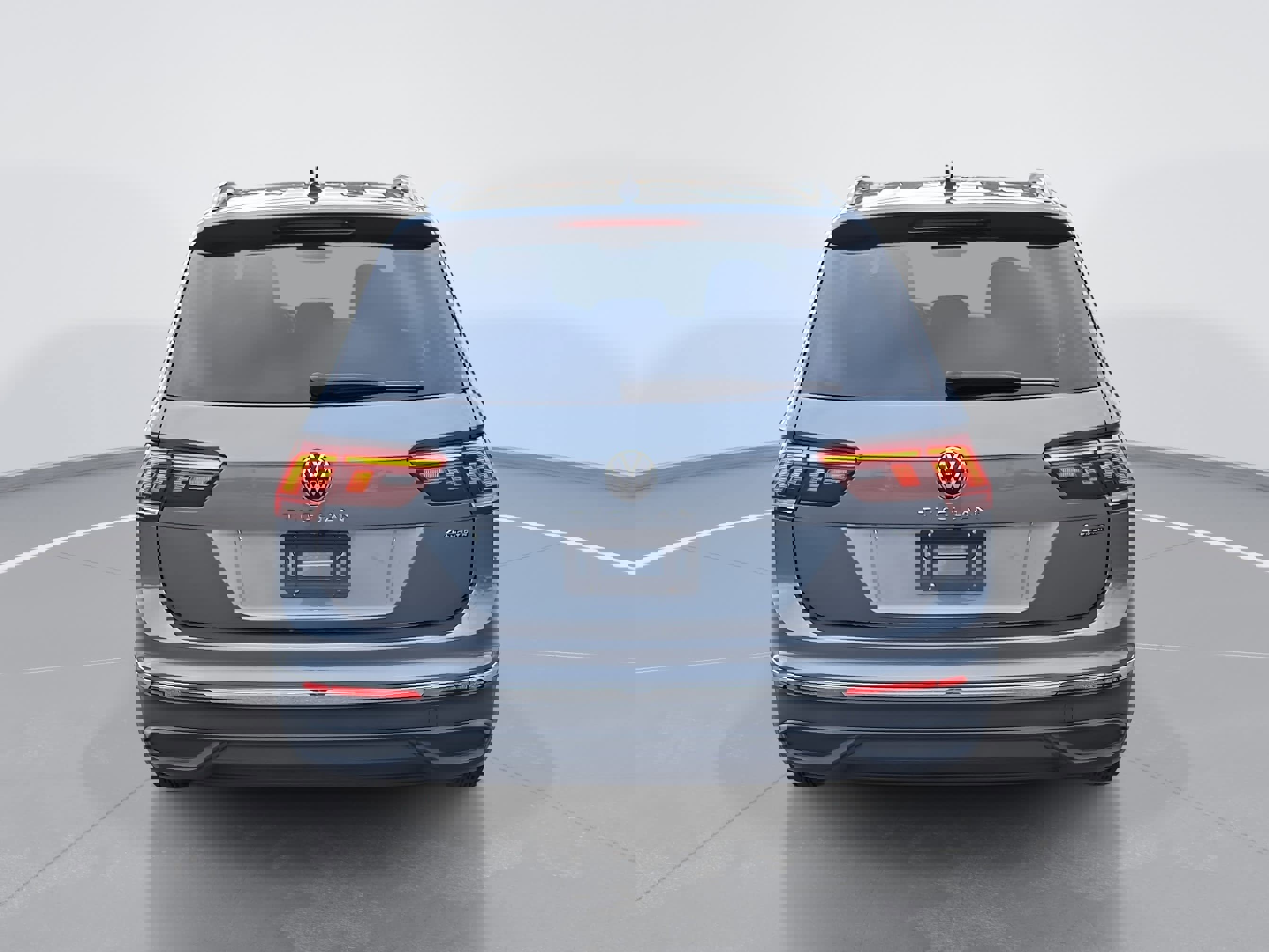 Certified 2024 Volkswagen Tiguan S image 4