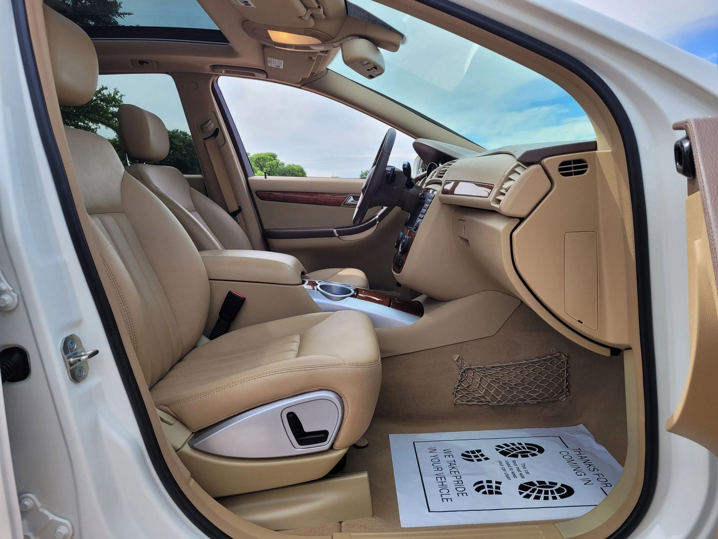 Used 2009 Mercedes-Benz R 350 4MATIC image 23