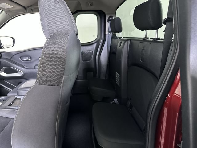 Used 2022 Nissan Frontier SV w/ Technology Package RWD image 26