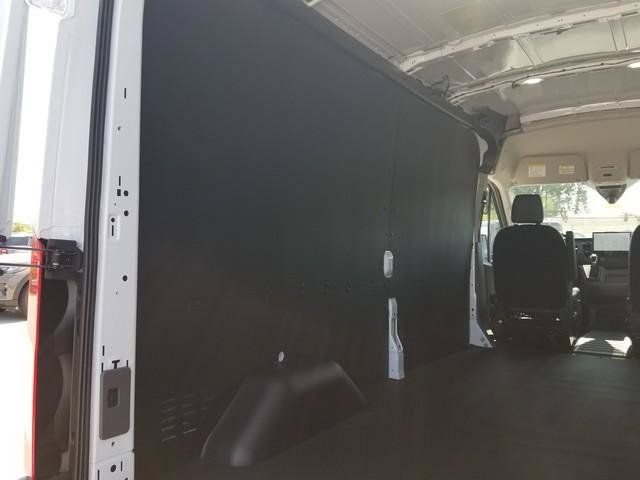 New 2026 Ford Transit 250 148 Medium Roof w/ Load Area Protection Package RWD image 9