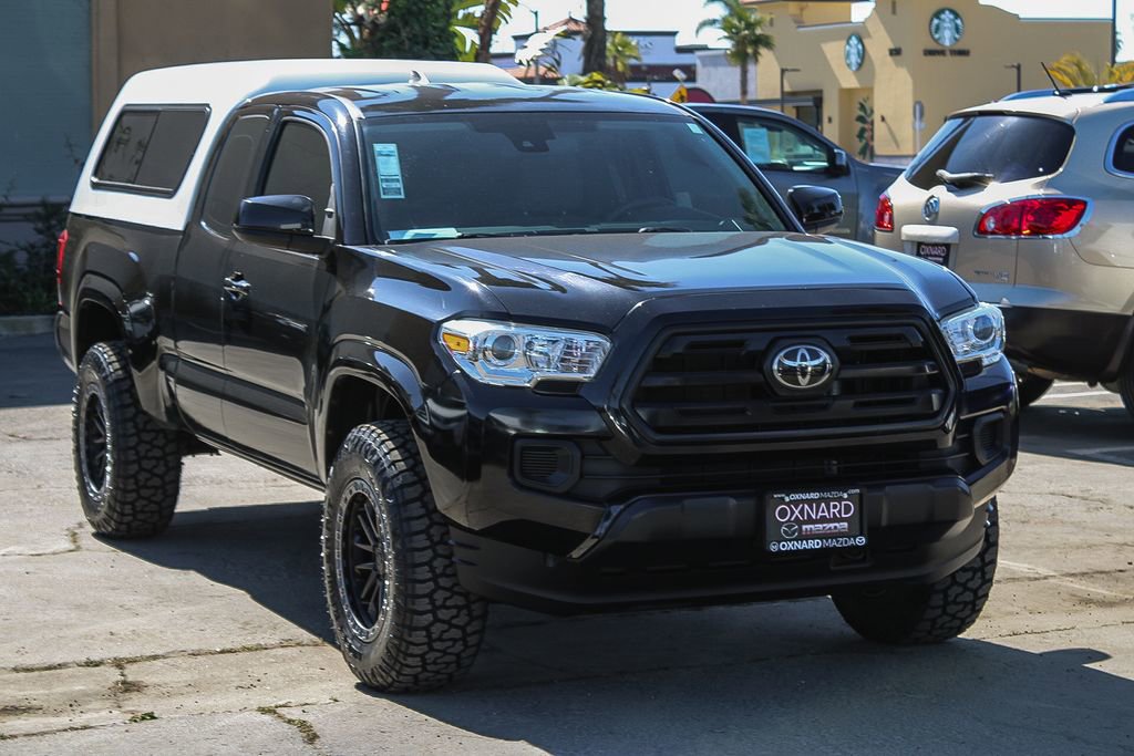 Used 2018 Toyota Tacoma SR w/ SR Convenience Package image 3