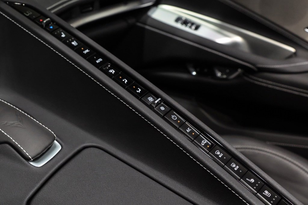 Used 2025 Chevrolet Corvette Z06 image 39