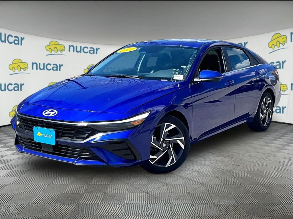 Used 2024 Hyundai Elantra Limited FWD image 3