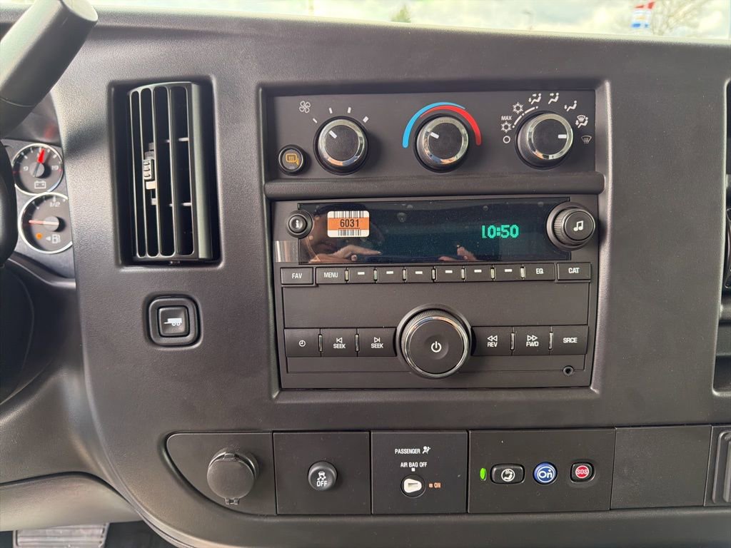 New 2026 Chevrolet Express 3500 w/ Power Convenience Package image 17