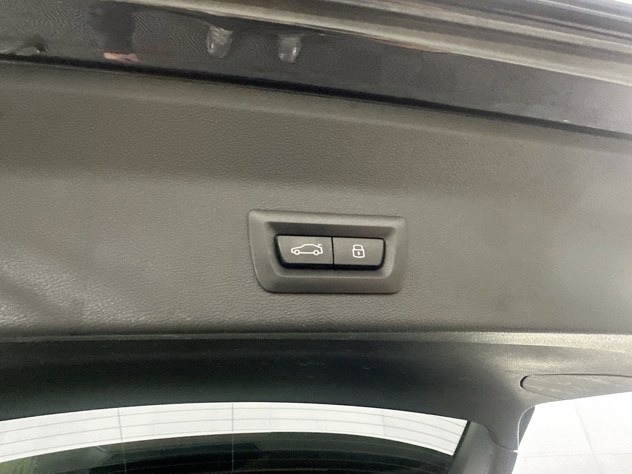 Used 2024 BMW X3 sDrive30i w/ Convenience Package image 30