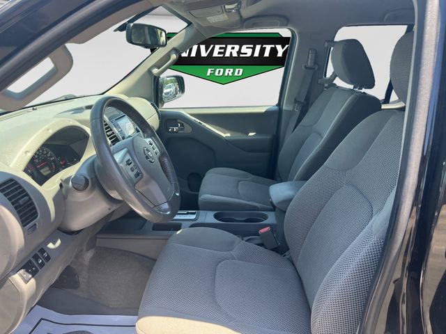 Used 2017 Nissan Frontier SV w/ SV Value Truck Package AWD/4WD image 30