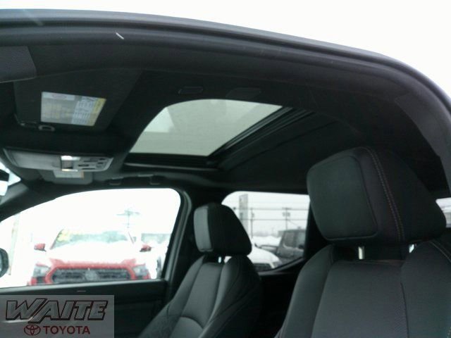 Used 2024 Toyota Tacoma Limited w/ Limited Package (LT) image 27