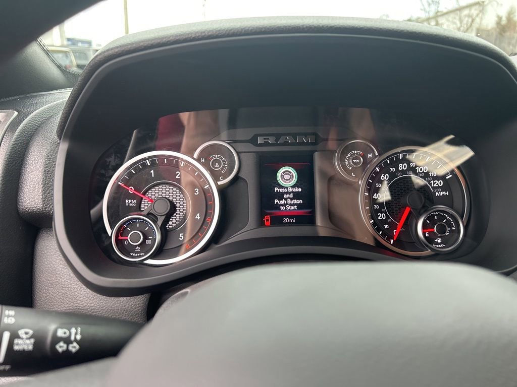 New 2026 RAM 2500 Tradesman AWD/4WD image 17