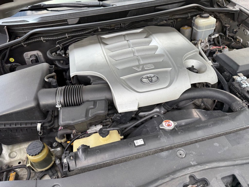 Used 2009 Toyota Land Cruiser image 68