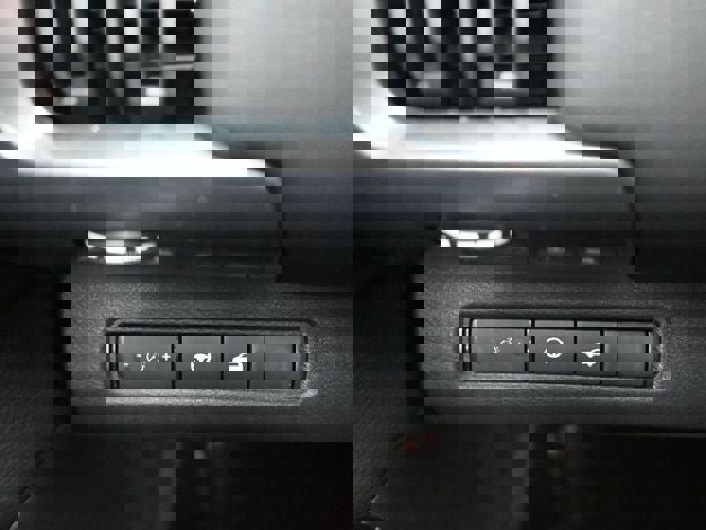 New 2026 Nissan Pathfinder SL image 20