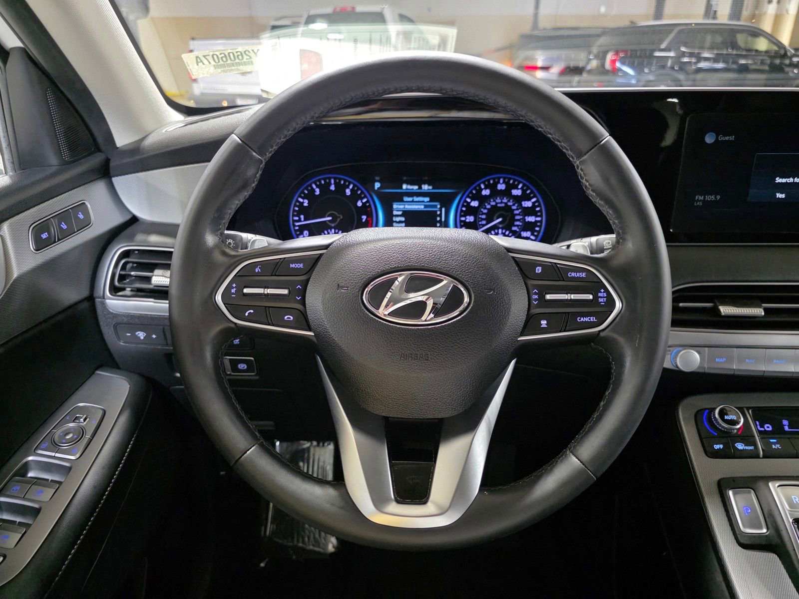 Used 2022 Hyundai Palisade SEL w/ 8P Bench Seat Package FWD image 31