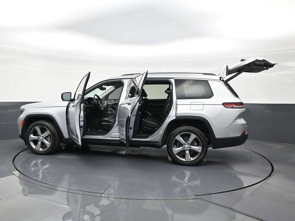 Used 2021 Jeep Grand Cherokee L Limited RWD image 31