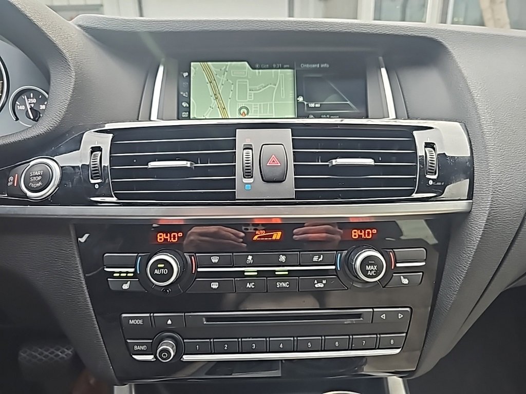 Used 2017 BMW X4 M40i image 5