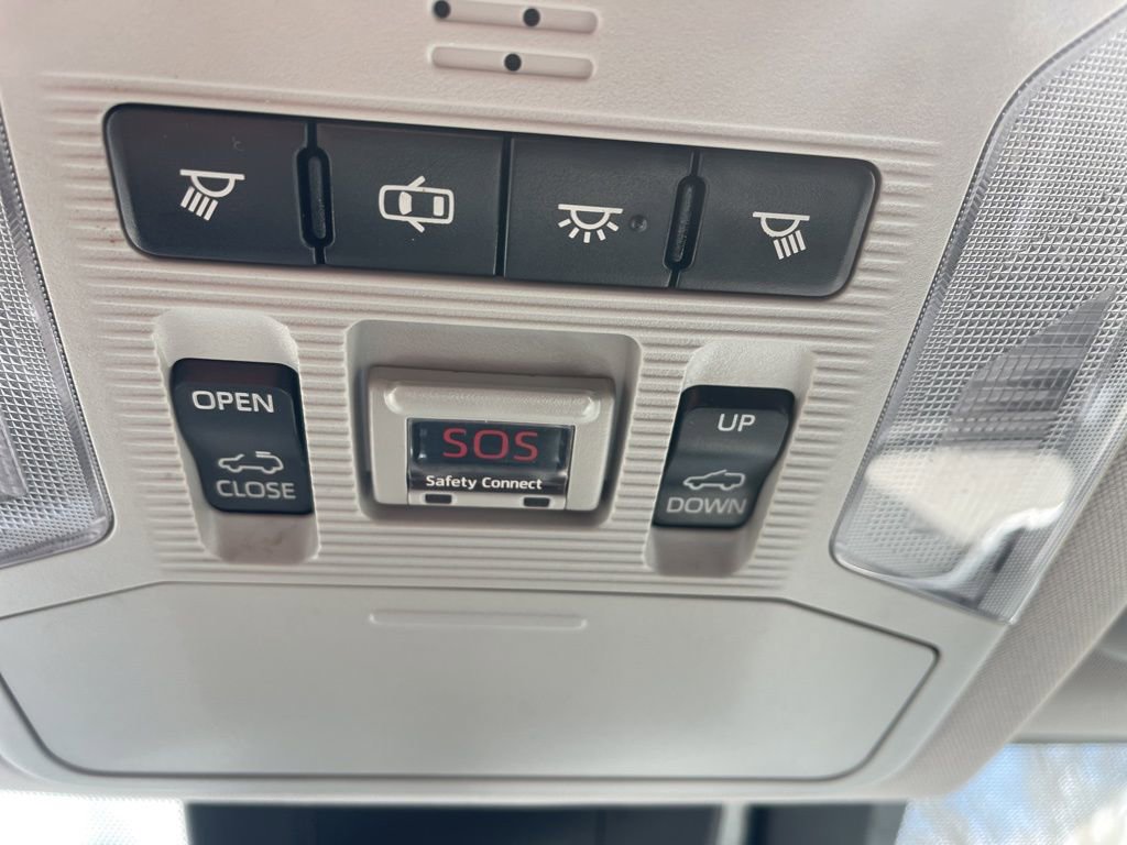 Used 2019 Toyota RAV4 XLE w/ Convenience Package image 25