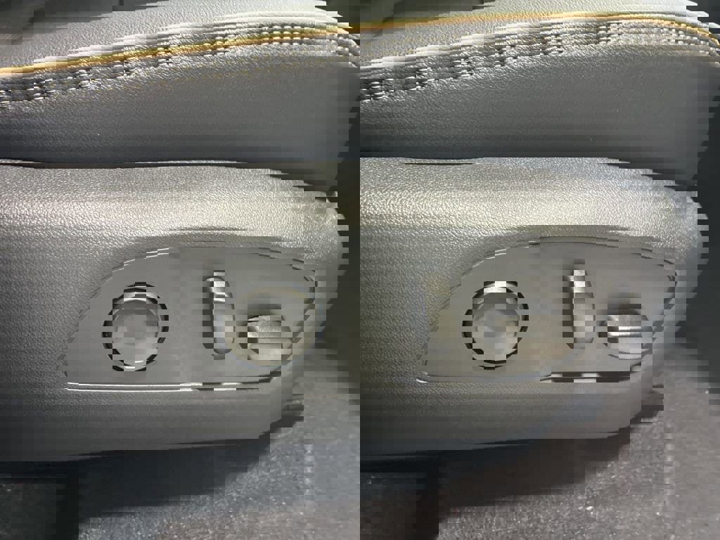 New 2026 Chevrolet Traverse High Country image 61