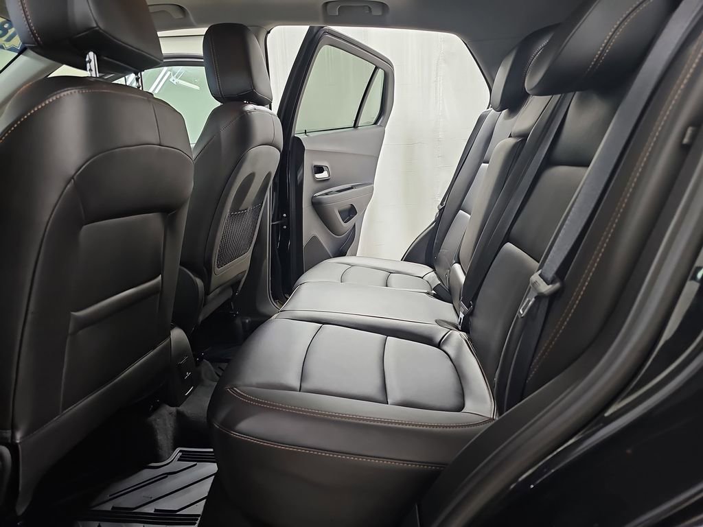 Used 2018 Chevrolet Trax Premier image 17