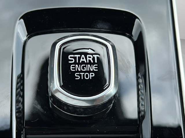 New 2027 Volvo XC90 B6 Plus AWD/4WD image 27