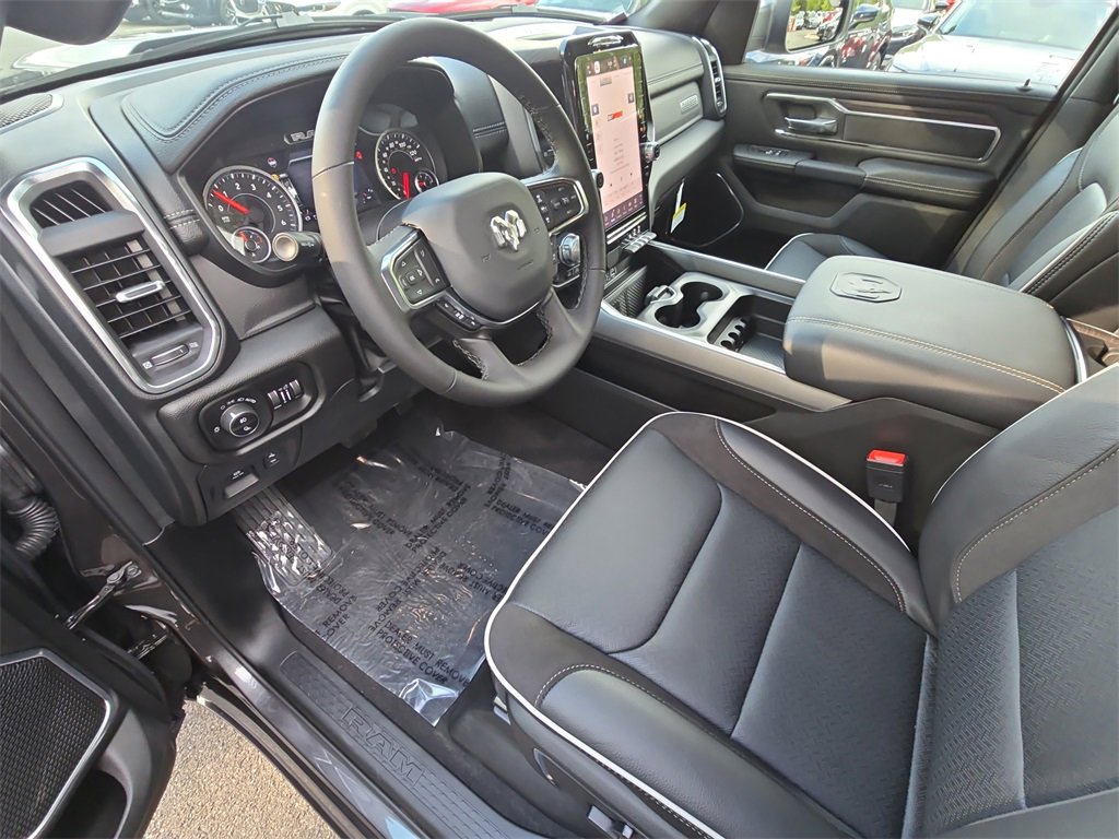 New 2026 RAM 1500 Laramie w/ Off Road Group image 16